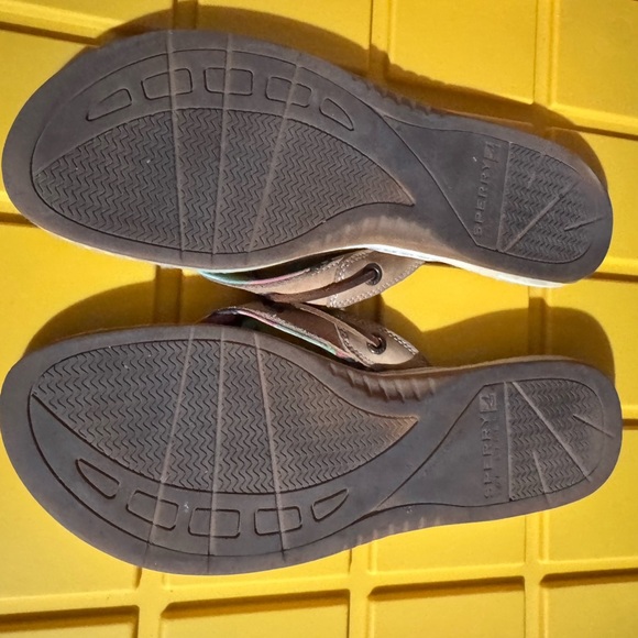 COPY - Sperry Tan Slippers with Textured Footbed - Picture 3 of 4